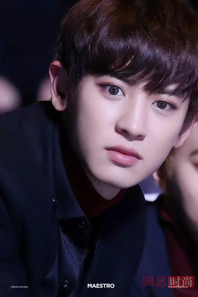 韓媒評最美眼睛男星 宋仲基僅排第五