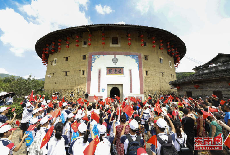 南靖土楼夯筑技艺：守正与创新 让非遗“活”起来