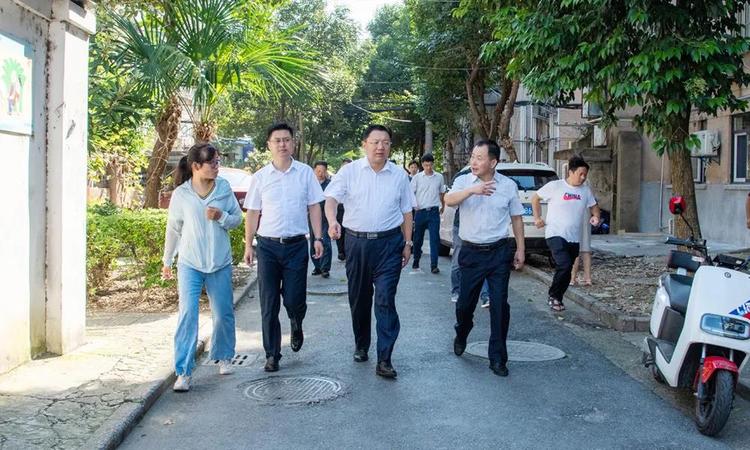 （B 原創列表 三吳大地泰州 移動版）泰州海陵區發起文明城市創建總攻令