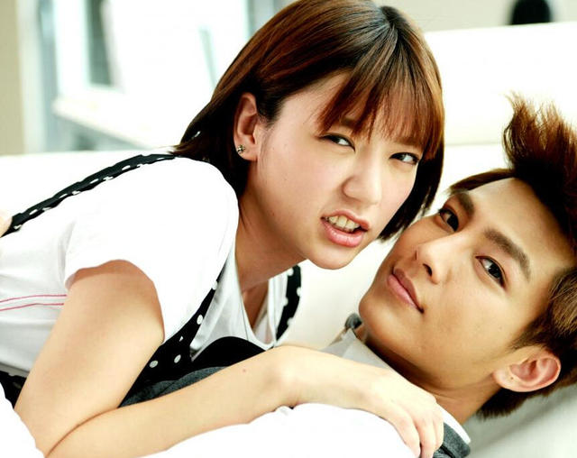 又一对女星撞脸!瘦了的朴信惠与她傻傻分不清