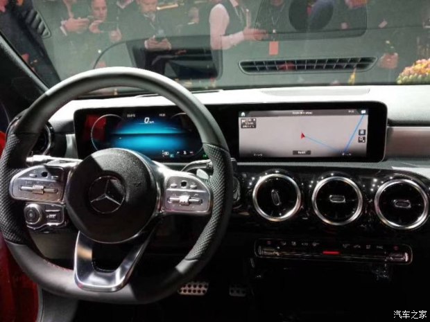 整体提升竞争力 全新奔驰A级正式发布