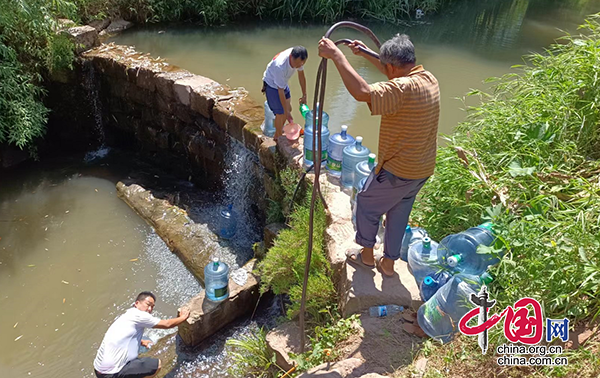（转载）高温连晴 泸州合江多举措抗旱确保群众用水
