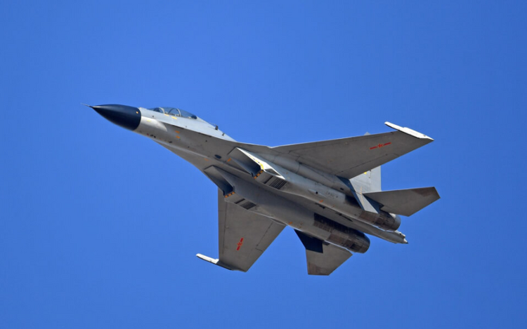 台媒：4日解放军实射11枚东风导弹 22架军机逼近台湾岛