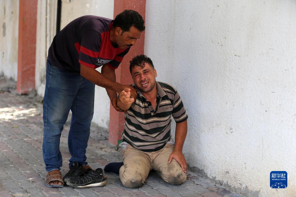 以色列空袭加沙地带多处目标造成至少10人死亡