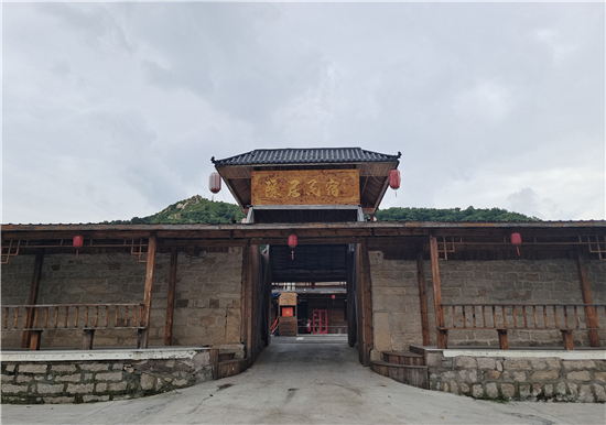 El pueblo de Sandaogou en Huludao promueve el turismo rural característico para aumentar los ingresos de los aldeanos y fomentar el aumento de riqueza_fororder_图片2