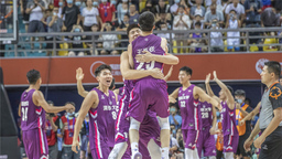 清华球队连冠，年轻选手丰收，大学生篮球联赛期待更上一层楼