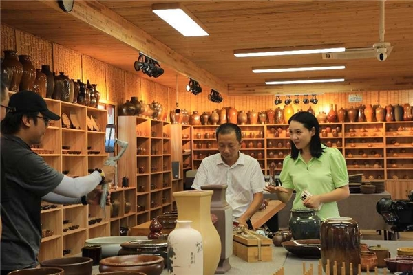 久仰大名天柱山 “周群带你游潜山”完美开播