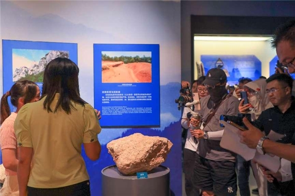 久仰大名天柱山 “周群带你游潜山”完美开播