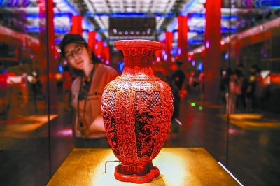 古代花木題材文物展亮相午門