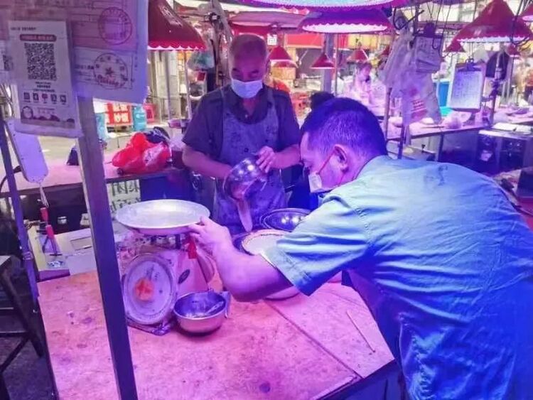 量足價穩 貴陽各地全力保障疫情期間群眾生活物資供應