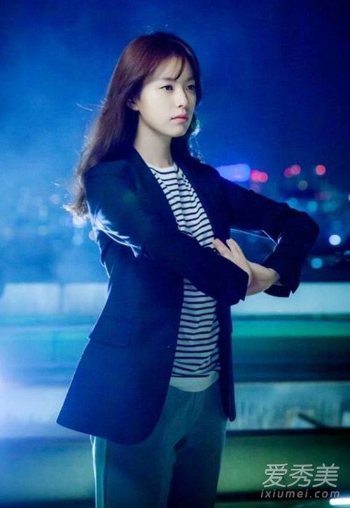 《W》首播收視高 女主韓孝珠也是引領韓式髮型的女人