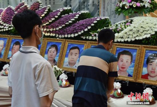 臺遊覽車事故已有22名罹難大陸游客遺體身份確認