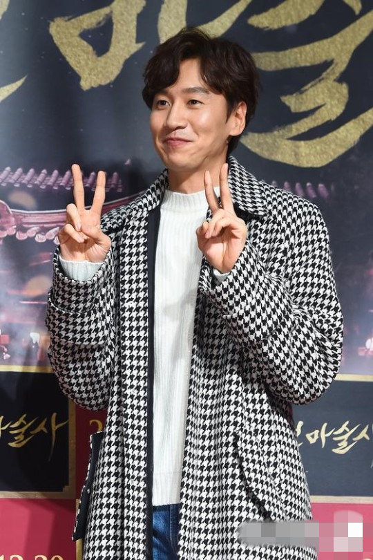 刘亚仁金宇彬李光洙柳俊烈郑宇 韩国丑帅丑帅的男星