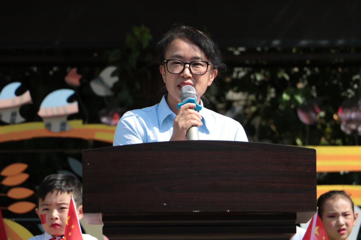 雏鹰展翅与祖国共成长沈阳市南京一校举行新学期开学典礼