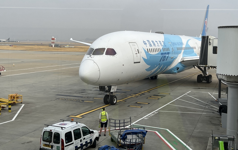 南航广州--伦敦航线复航_fororder_1