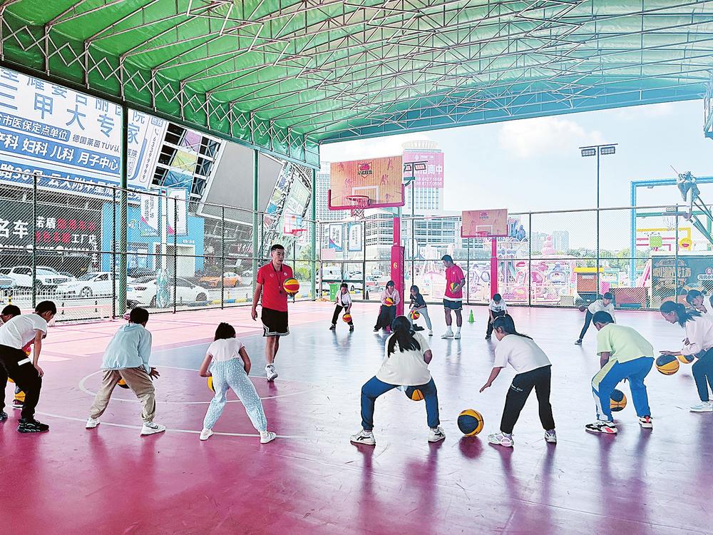 昆明官渡：暖“新”暑托暖人心_fororder_8b