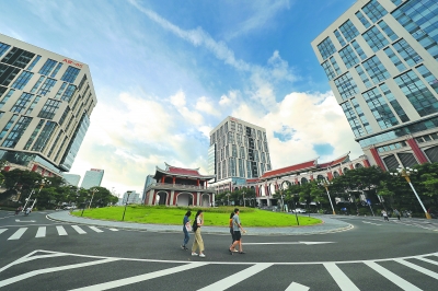厦门：高质量建设高素质高颜值现代化国际化城市