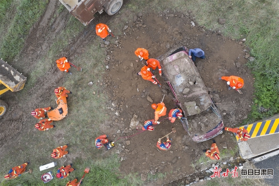 【武威】武威開展隧道防汛搶險應急救援演練_fororder_5