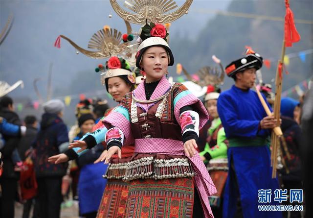 贵州丹寨：芦笙会上秀才艺