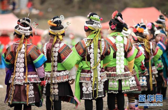 贵州丹寨：芦笙会上秀才艺