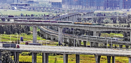 温州s2线列车上正线