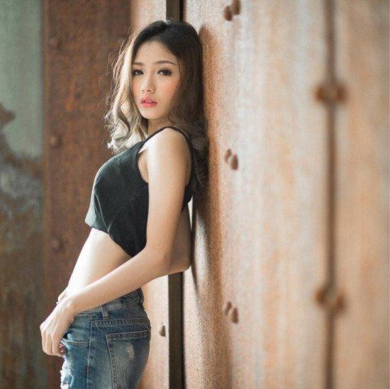 泰國95後護士走紅 三圍36C-24-36宅男最懂【圖】