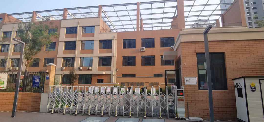 邯郸美的地产涉虚假宣传致30多名适龄儿童上学难！谁该为孩子们的教育负责？_fororder_3