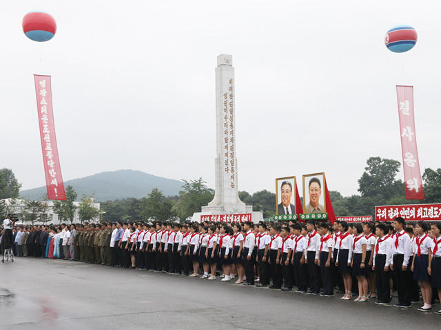 朝鲜中央动物园和自然博物馆竣工迎客