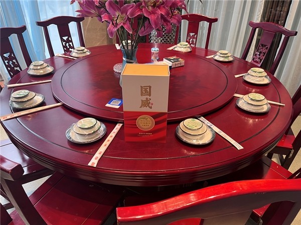 严选品质 匠心之选 京东酒世界首款定制酒中秋热卖