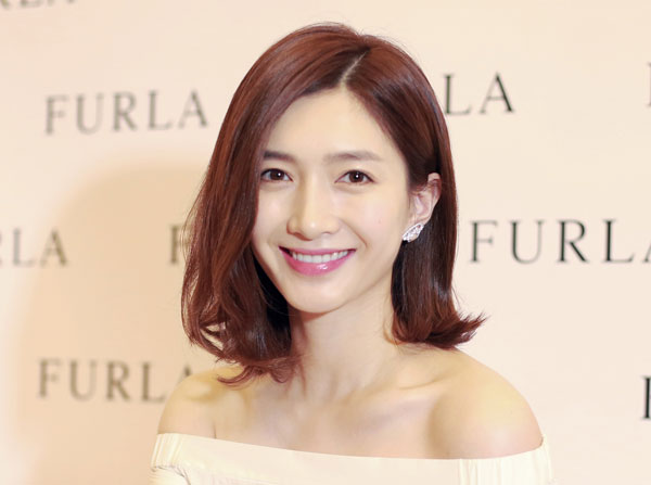 刘诗诗、可儿、贝嫂剪了短发，颜值更高了！