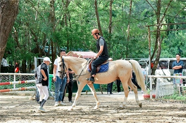 小米辽宁举办MIX Fold 2精英私享会 折叠手机进入轻薄时代