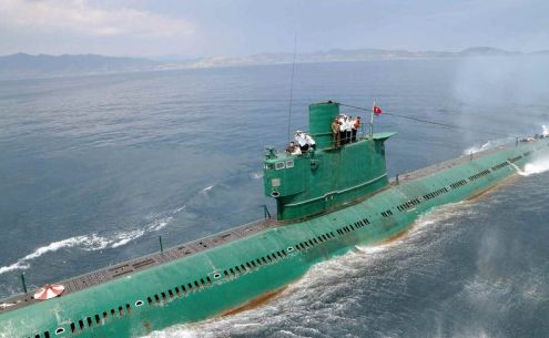 韩媒：朝疑似在新浦一带建潜射导弹潜艇基地