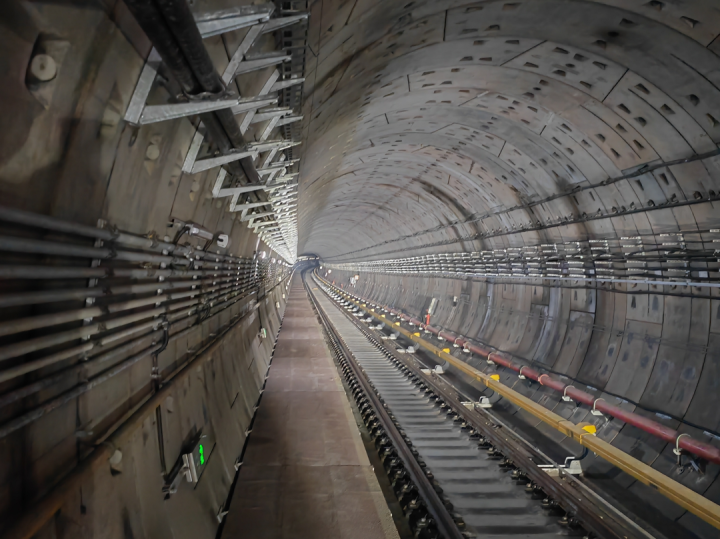 花了300多亿元 金义东建的为何不是地铁？_fororder_9