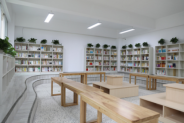 自贡市贡井区图书馆——青少年的"悦"读乐园-国际在线