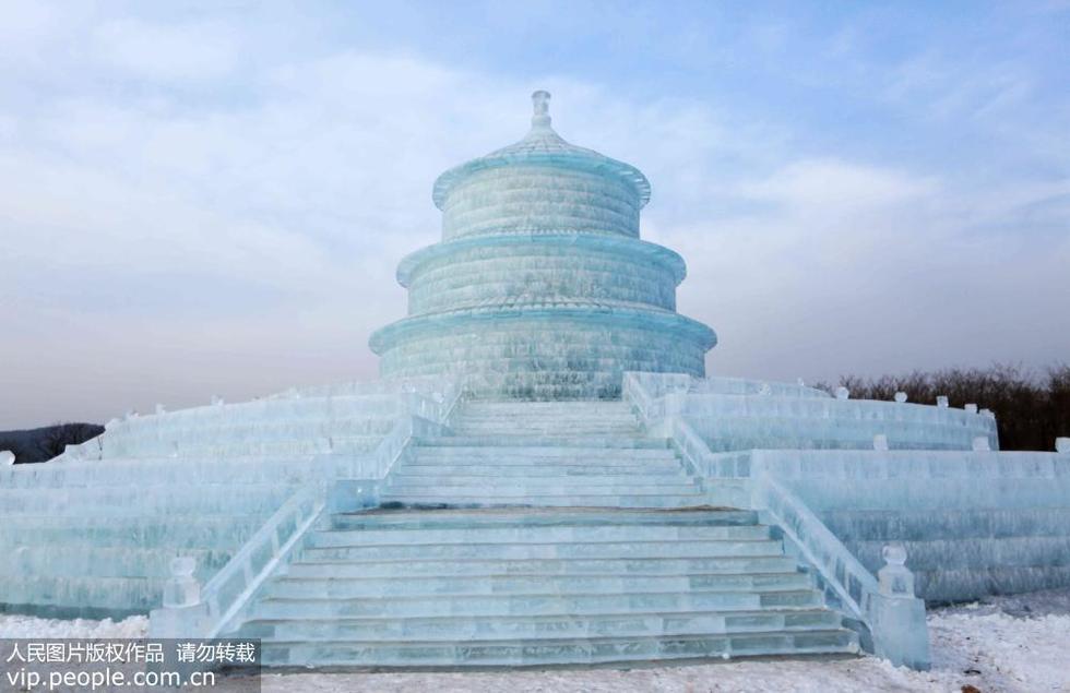 2018中国沈阳国际冰雪节 展出冰雕作品达500余座