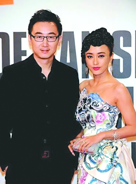 陆川妻子胡蝶产后复出主持 陆川秦岚分手内幕