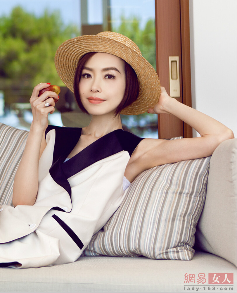 都是新发型美 我偏说“知性”才是你的名片