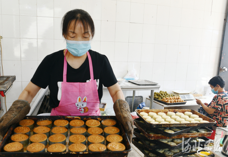 按圖索冀｜古法月餅解鄉愁