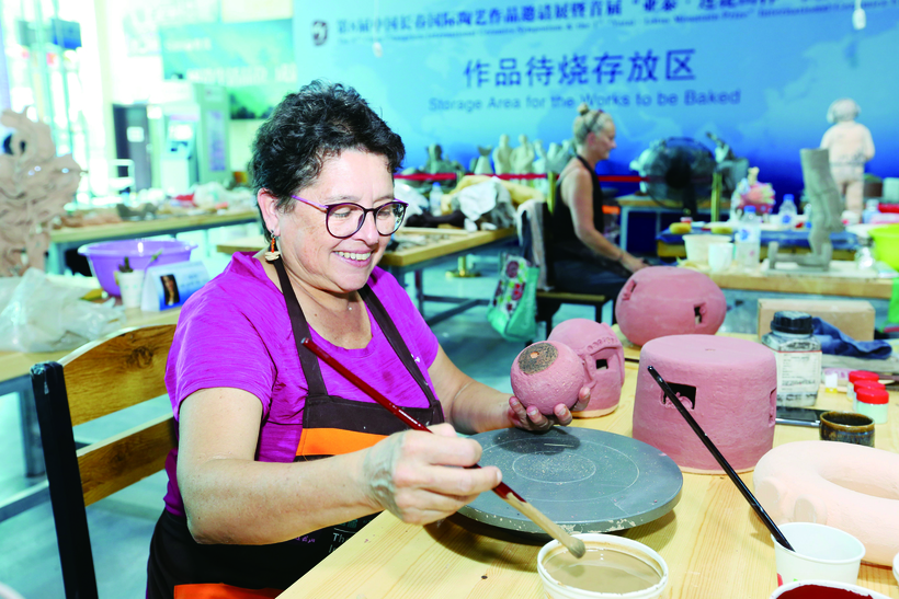 長春蓮花山生態旅遊度假區向世界亮出陶藝名片