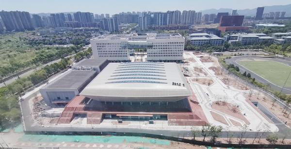 重庆：西南高校最大体育场馆即将投入使用_fororder_图片2