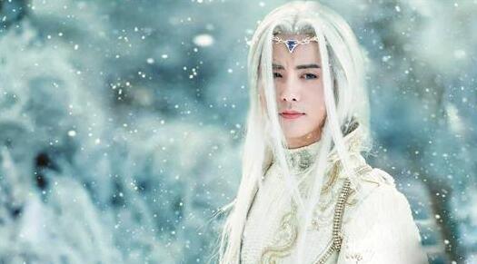 《幻城》主角头发不够长?编剧:太长会被绊倒