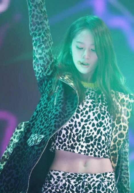 (function(){
    var bp = document.createElement('script');
    bp.src = '//push.zhanzhang.baidu.com/push.js';
    var s = document.getElementsByTagName("script")[0];
    s.parentNode.insertBefore(bp, s);
})();