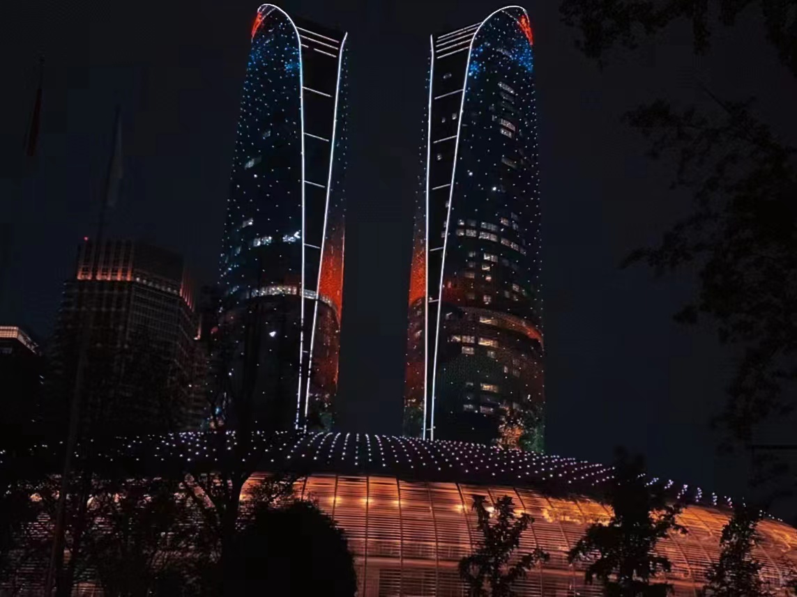 成都：国庆灯光秀，点亮蓉城夜_fororder_2