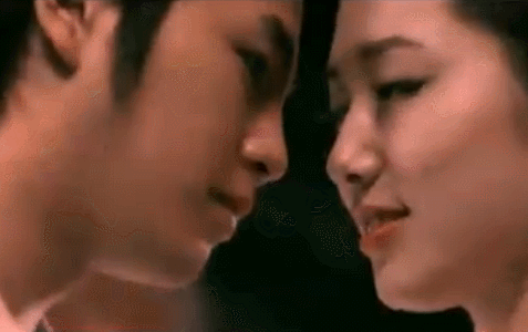 朴信惠才是吻戏界的扛把子