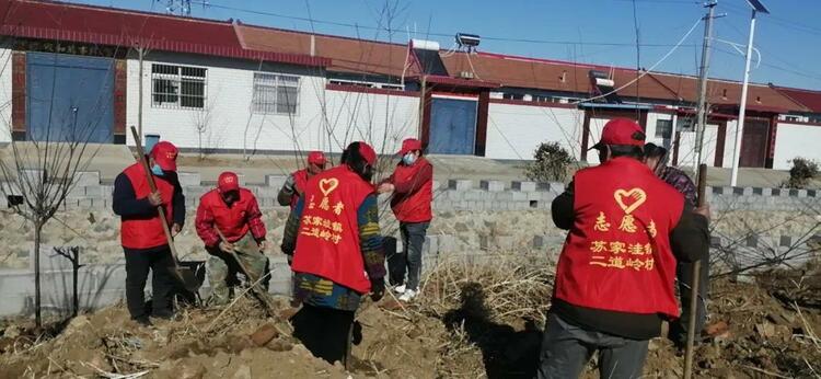 （原創）遵化市蘇家洼鎮二道嶺村：“紅綠藍”繪製鄉村振興新畫卷