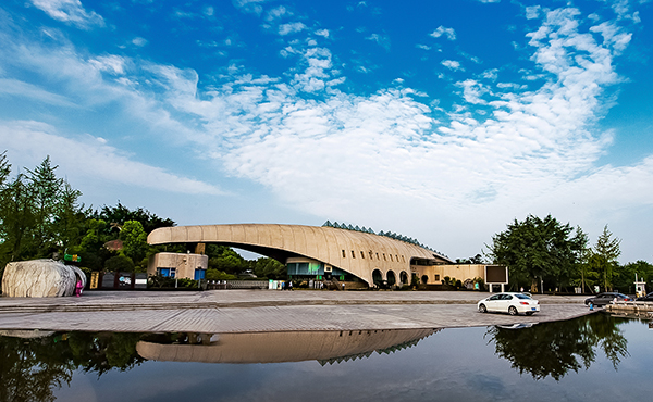 中秋节假期自贡文旅市场井然有序 接待游客7万人次-国际在线