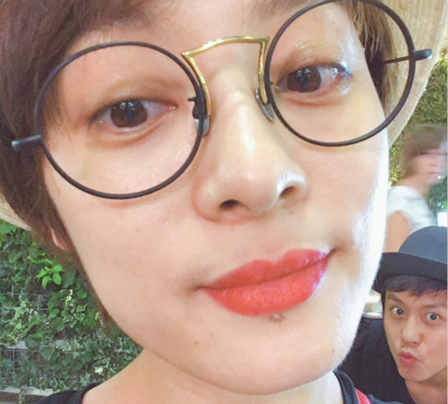 成功女人背后的男人 孙俪自拍邓超躲身后抢镜(图)