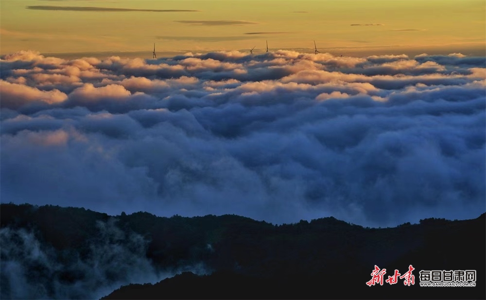 【平凉】平凉华亭关山莲花台景区出现壮美云海景观_fororder_6