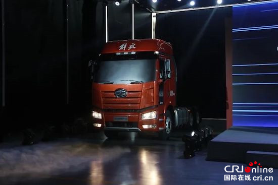 一汽解放J6P经典版上市_fororder_image002