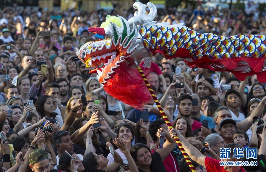 中国春节庙会成阿根廷首都“新节日”